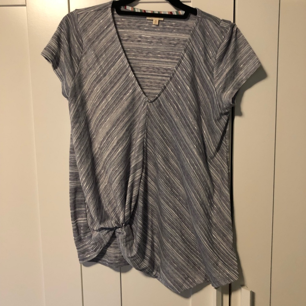 Hem &Thread short sleeve top